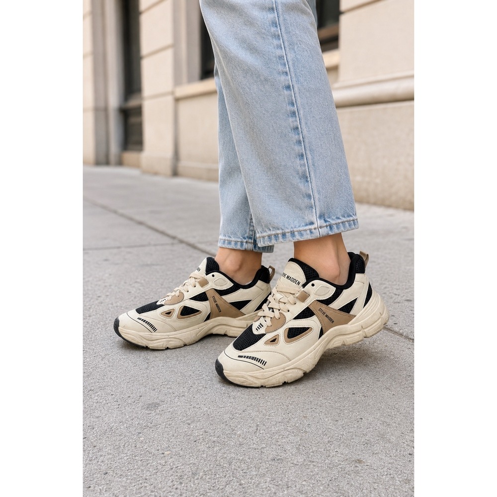 Steve Madden Clydie Bone Tan Black Chunky Platform Sneakers CLDE01S1 Size 8M
